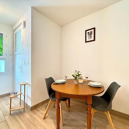 T2 Cosy Avec Balcon - Centre A Pied アパート *