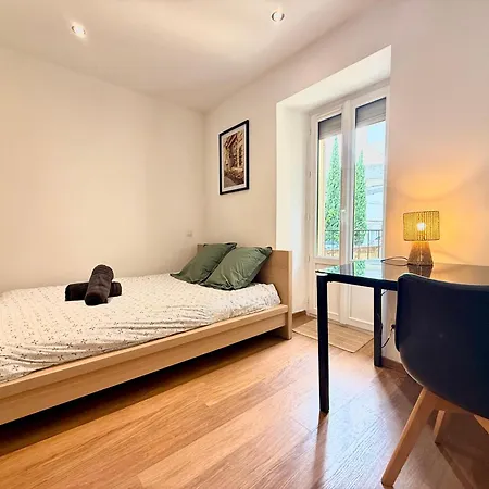 T2 Cosy Avec Balcon - Centre A Pied *