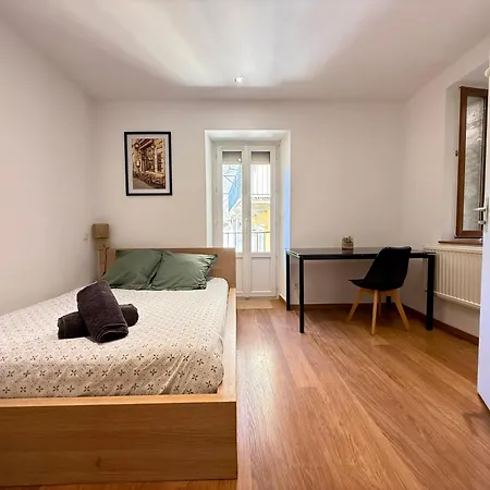 T2 Cosy Avec Balcon - Centre A Pied * エクスレバン